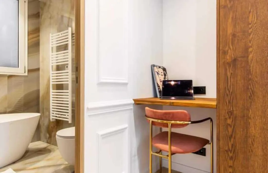 Newly Rebuilt By Architect - Center Of Paris-1